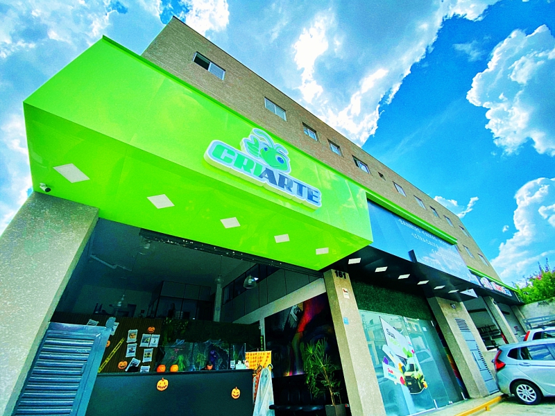 Gráfica Criarte | Adesivos, Placas, Fachadas e Comunicação Visual