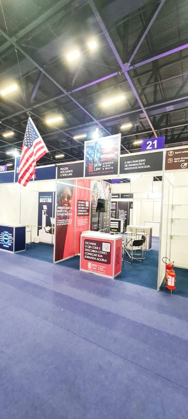 Impressão e Aplicação de Adesivo 6