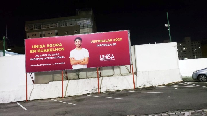 Lona Personalizada para Outdoor 4