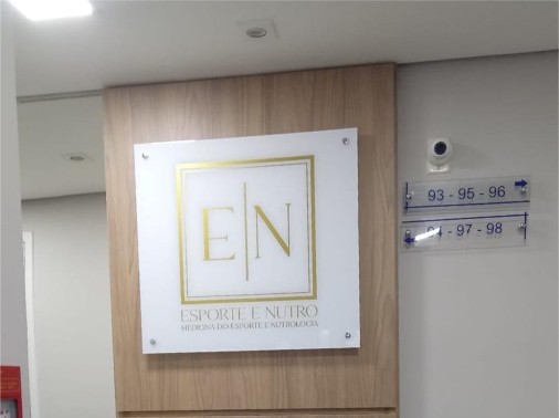 Placa em Acrílico com Logotipo