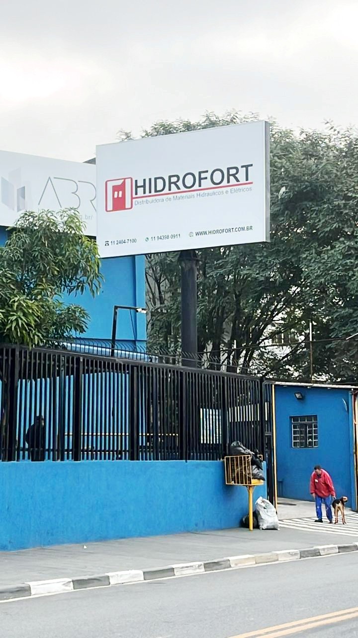 Totem Personalizado 3